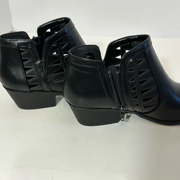 SODA Black Zip Up Ankle Bootie | Women Size 8.5 - Picture 11 of 14